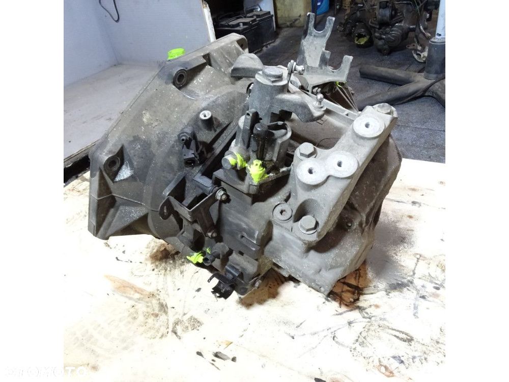 OPEL INSIGNIA A 2.0CDTI SKRZYNIA BIEGÓW F40 55561696 - 3