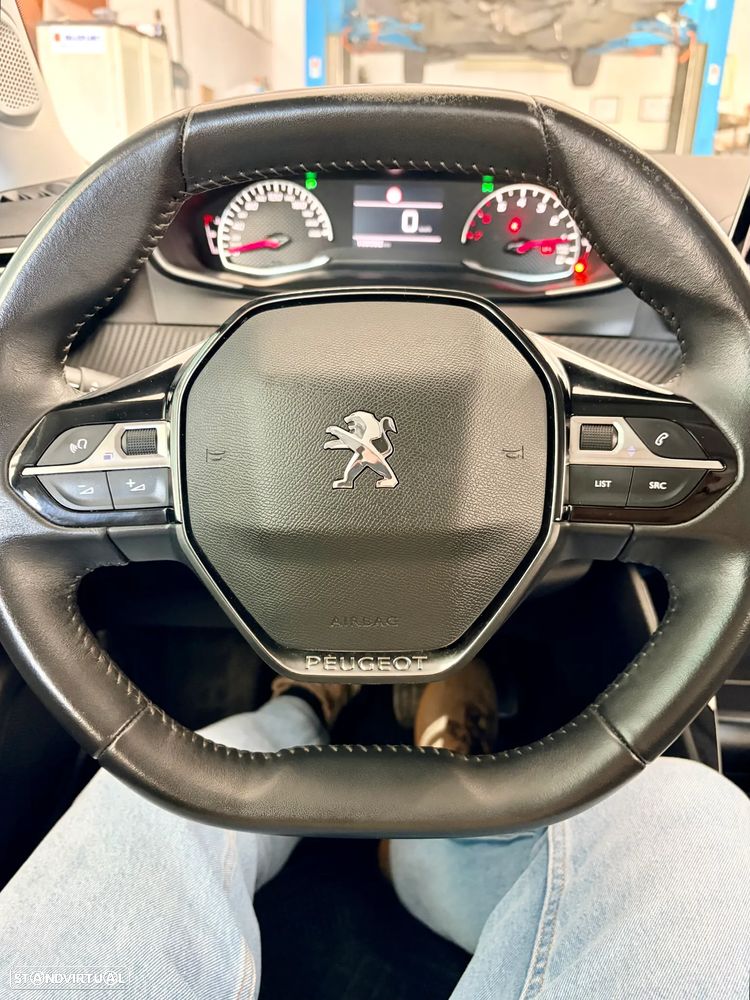 Peugeot 2008 1.2 PureTech Active - 3