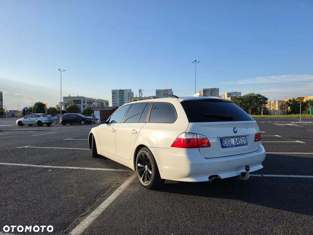BMW Seria 5 520d - 3