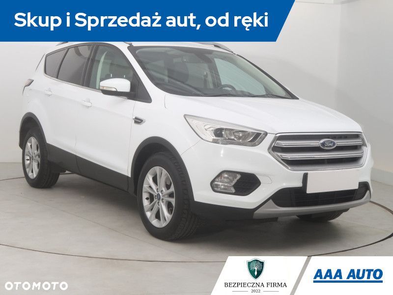 Ford Kuga - 3