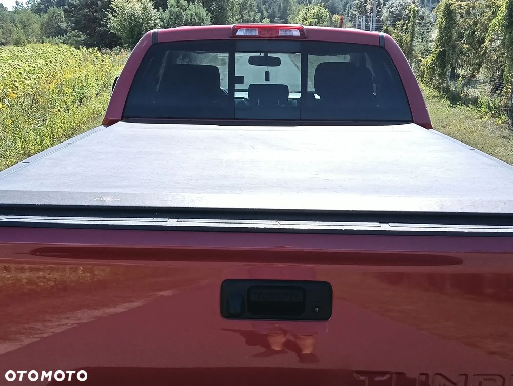 Toyota Tundra 5.7 4x4 Double Cab SR5 - 28