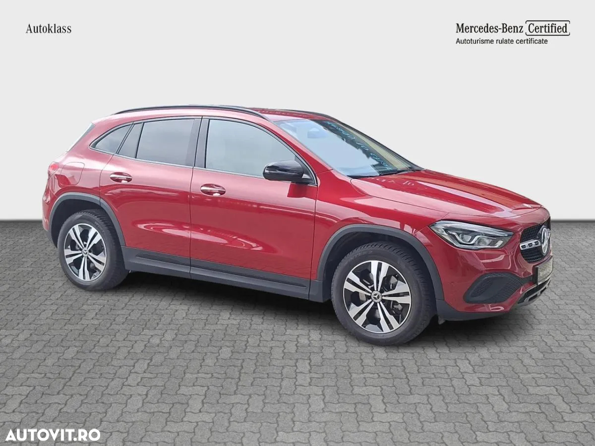 Mercedes-Benz GLA 250 e - 8