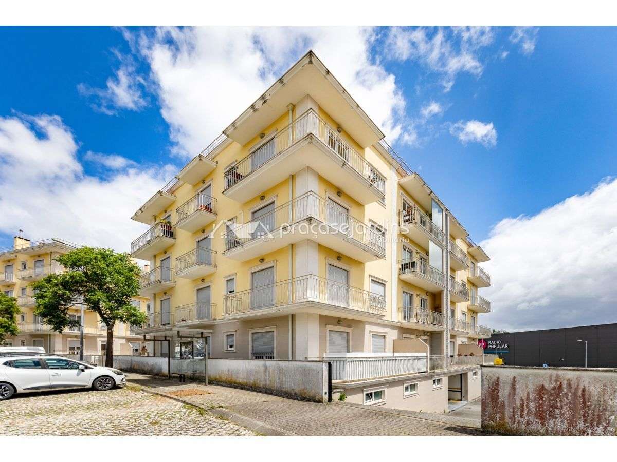 T3 em Santa Clara, Leiria — 3 frentes e garagem box - Grande imagem: 2/39