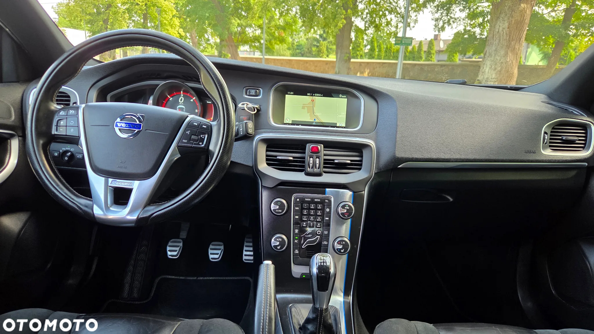 Volvo V40 D2 RDesign - 31