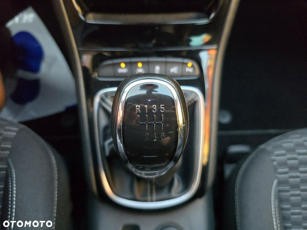 Opel Astra 1.4 Turbo Dynamic - 25