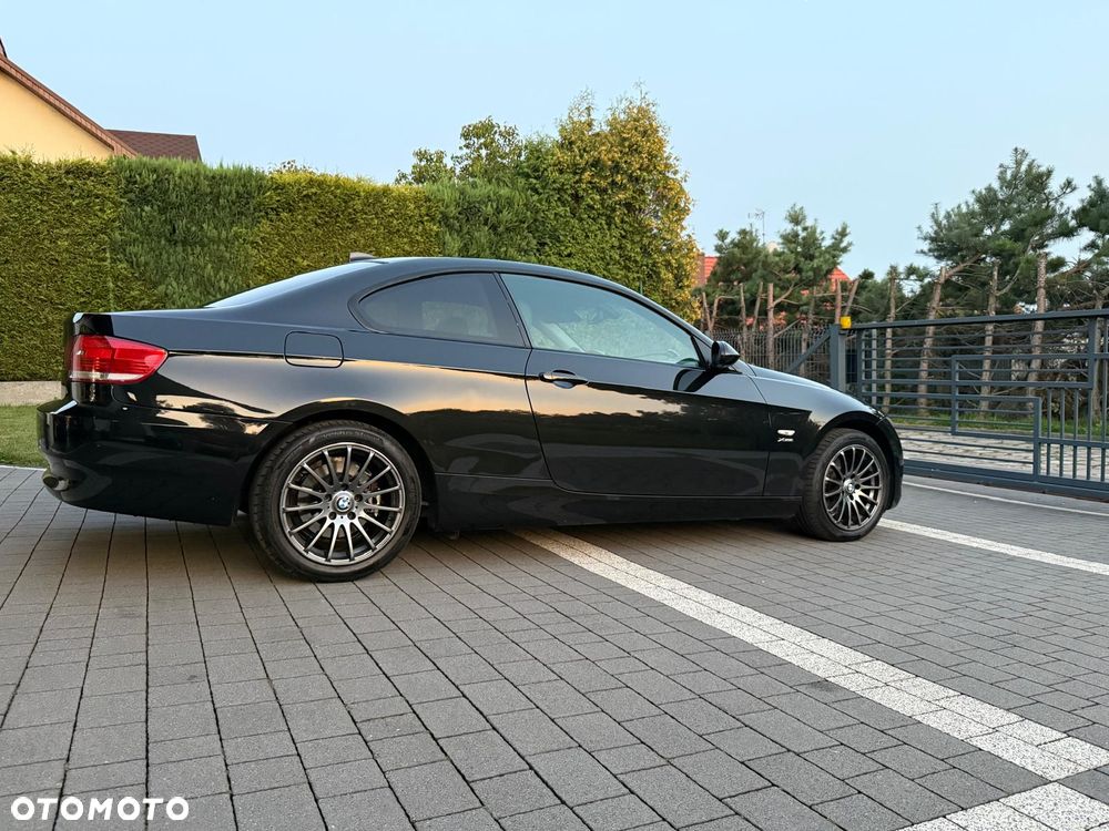 BMW Seria 3 320d xDrive - 4