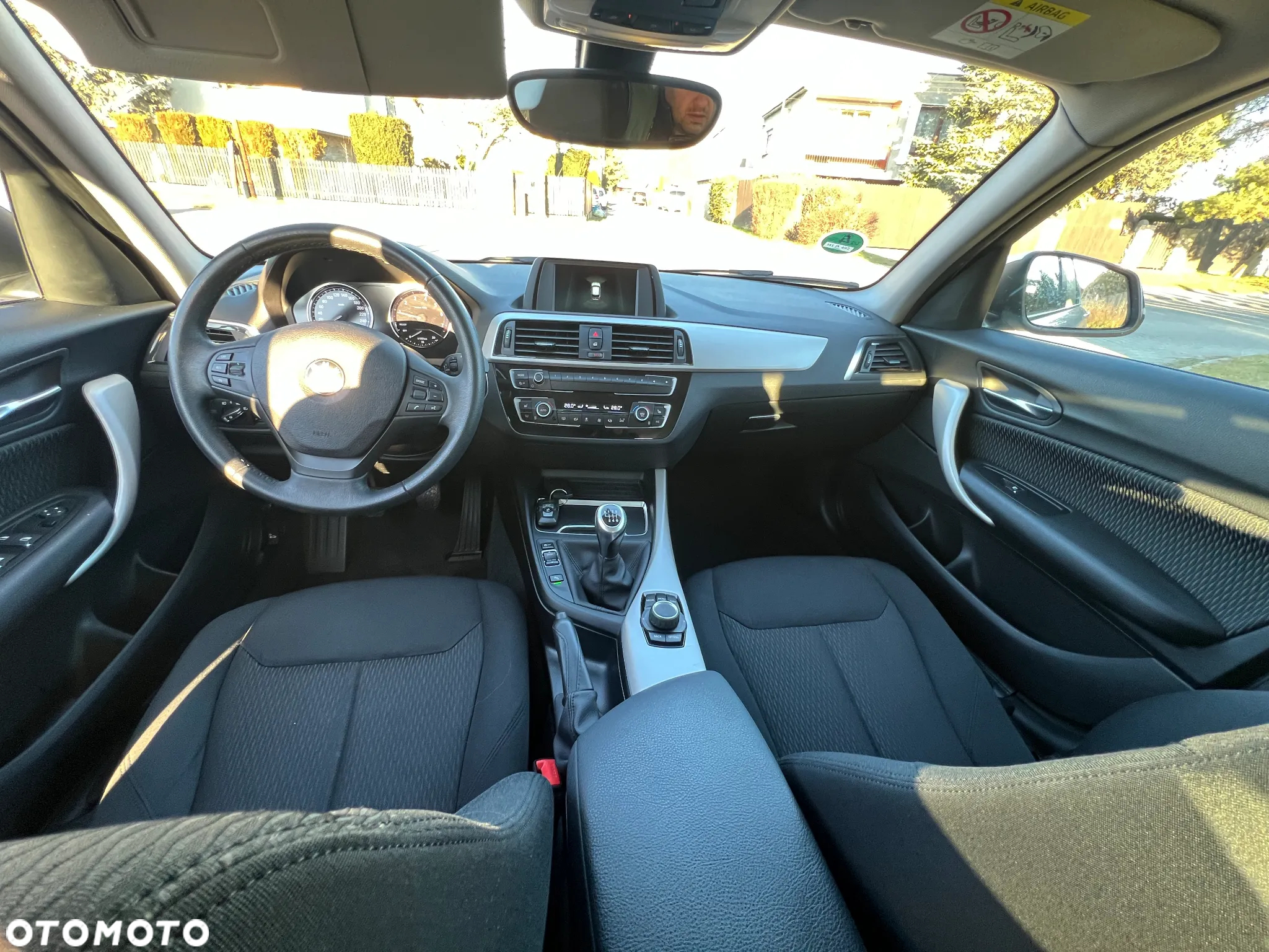 BMW Seria 1 116i - 10