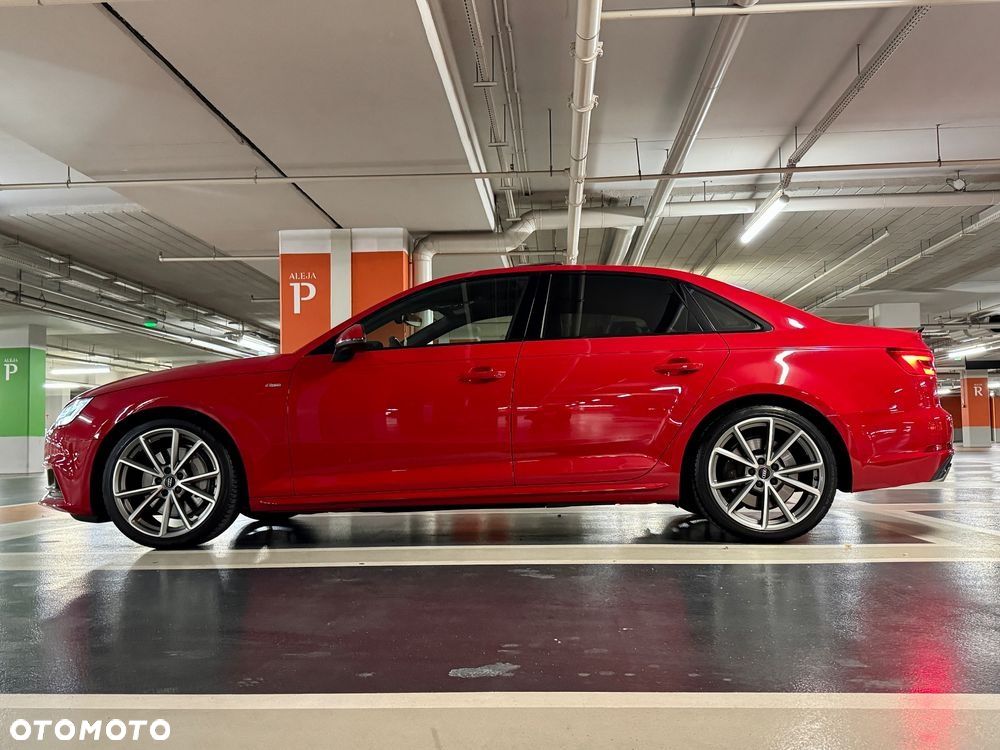 Audi A4 Limousine
