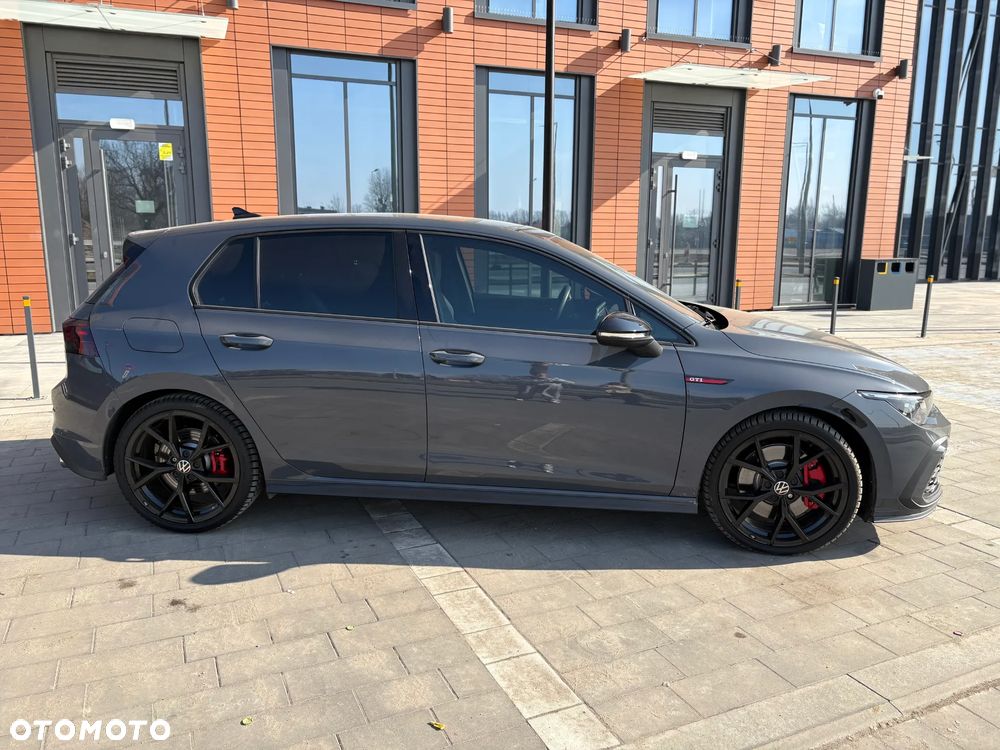 Volkswagen Golf GTI 2.0 TSI OPF Performance - 4