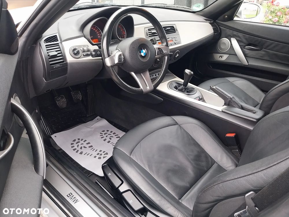 BMW Z4 - 16