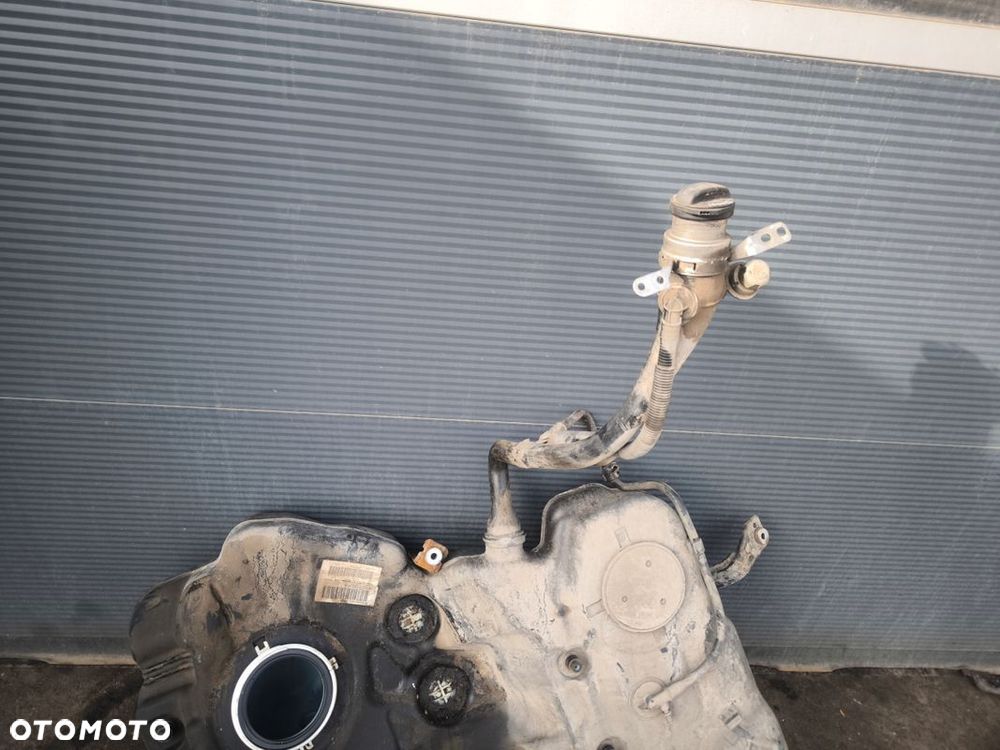 BAK ZBIORNIK PALIWA AUDI A4 B8 A5 8T 8K0201021FR DIESEL BEZ OPIŁKÓW ! - 3