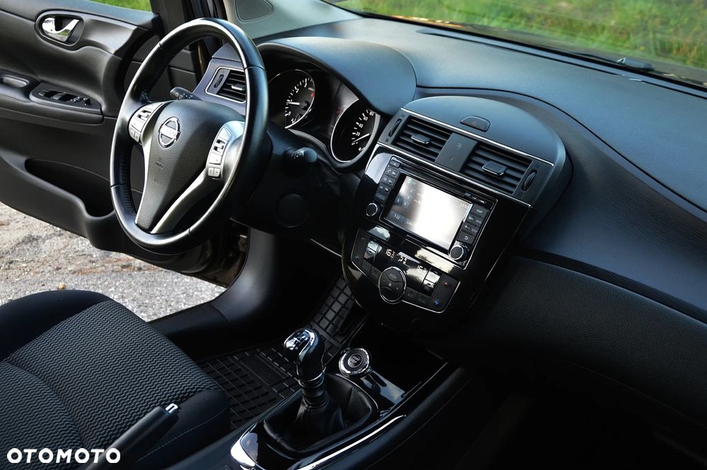 Nissan Pulsar 1.2 DIG-T Tekna - 19
