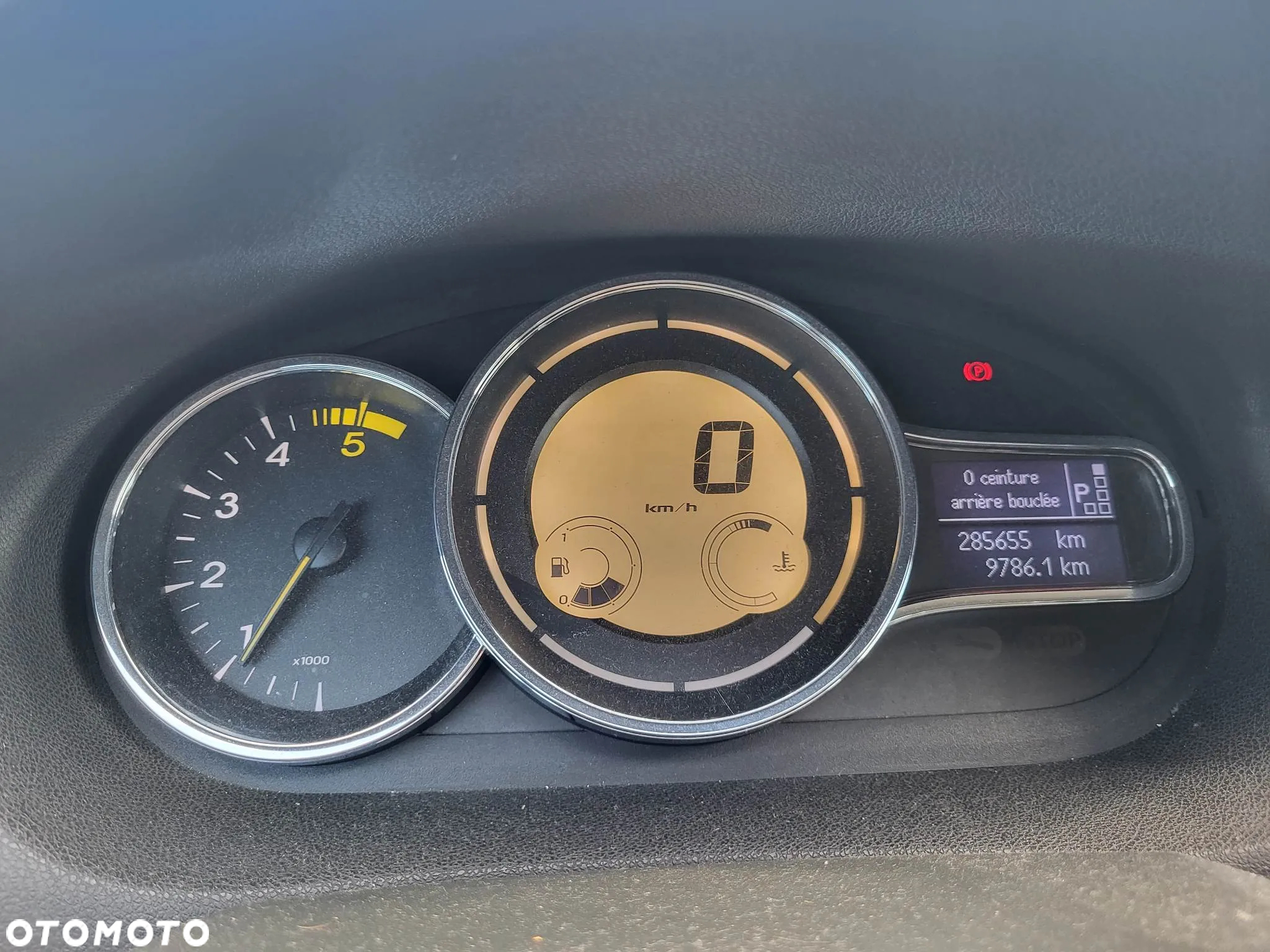 Renault Megane 1.5 dCi Dynamique EDC - 10