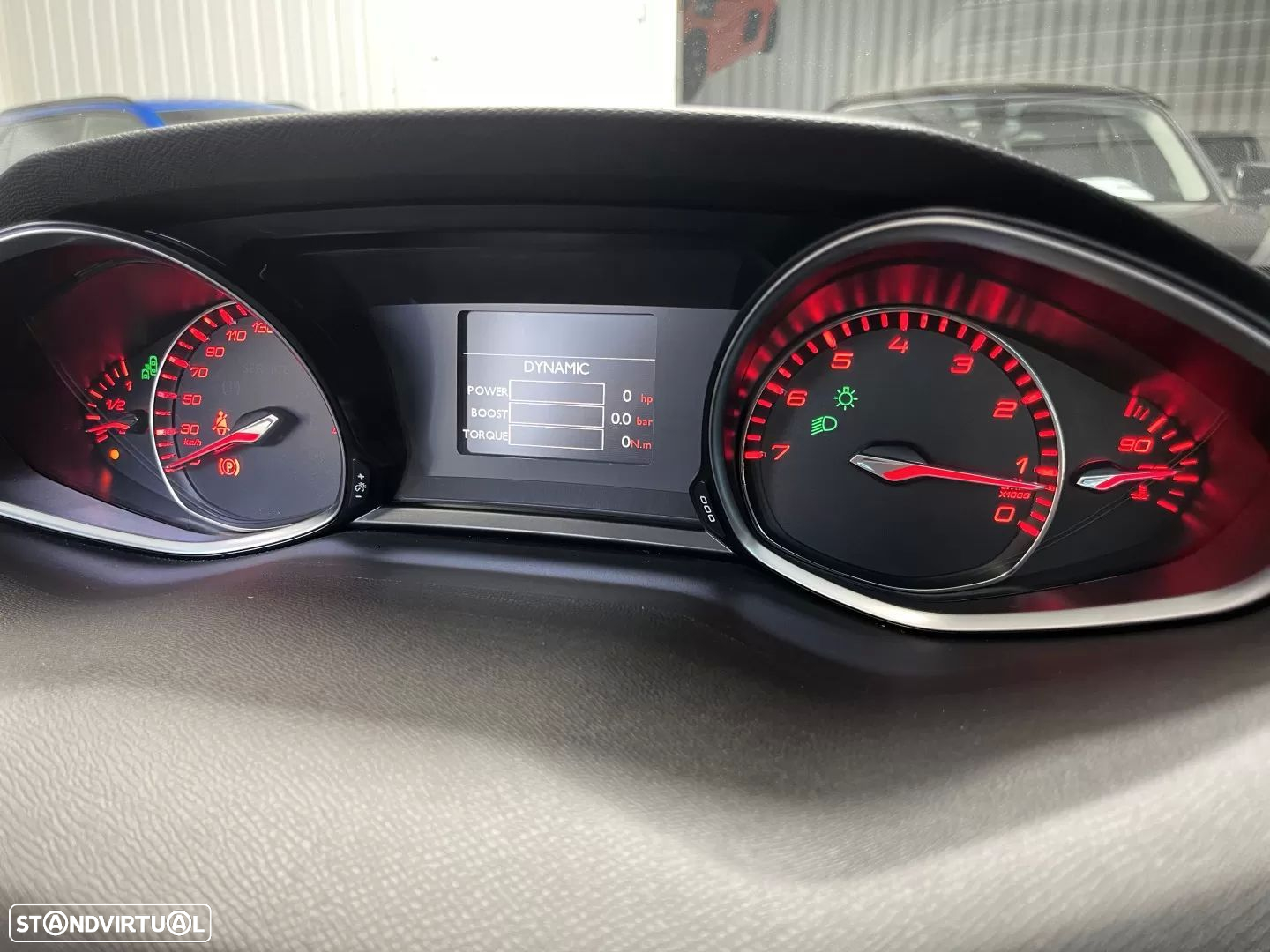 Peugeot 308 SW PureTech 110 Stop & Start Allure - 36
