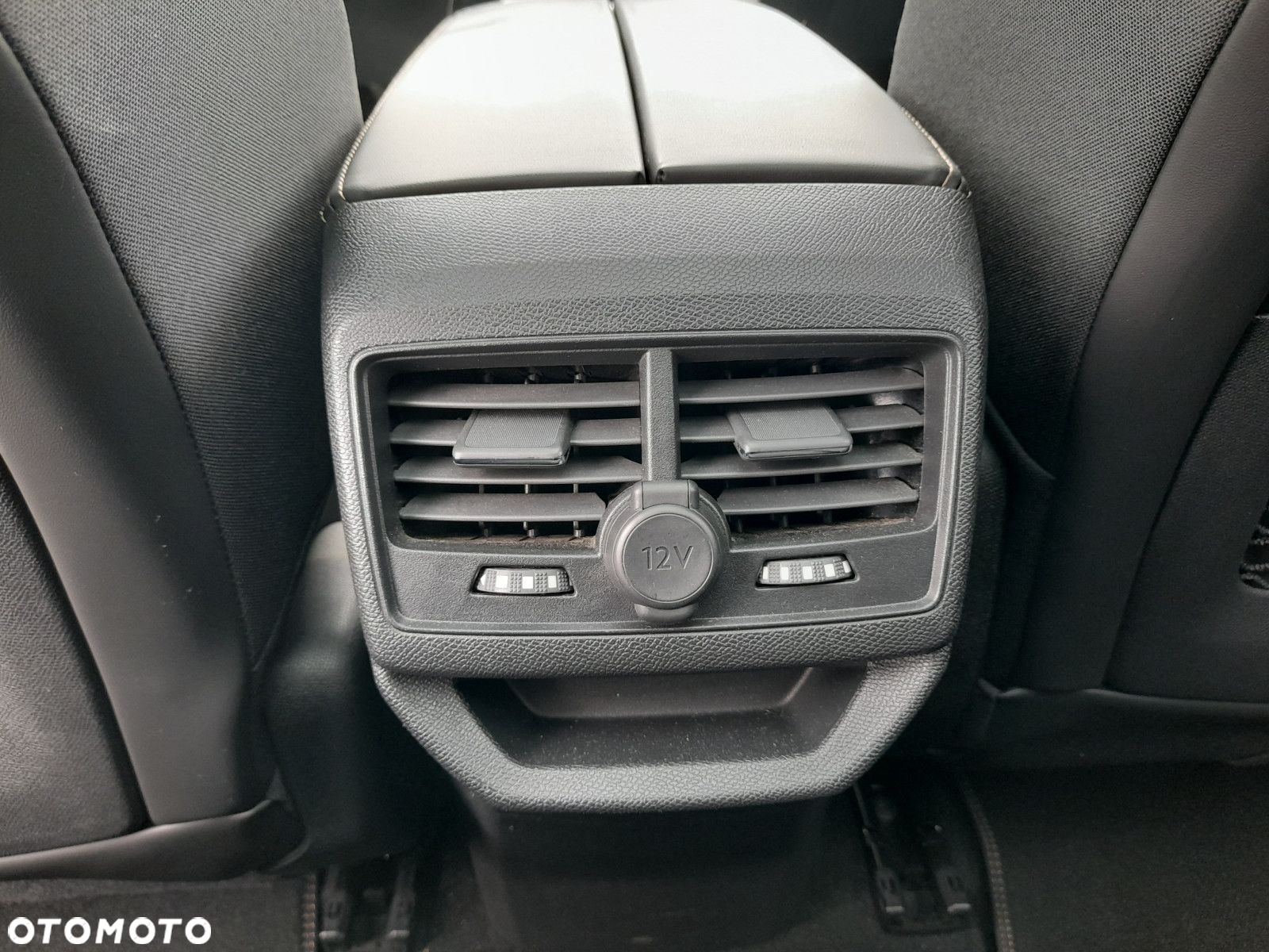 Peugeot 3008 - 23