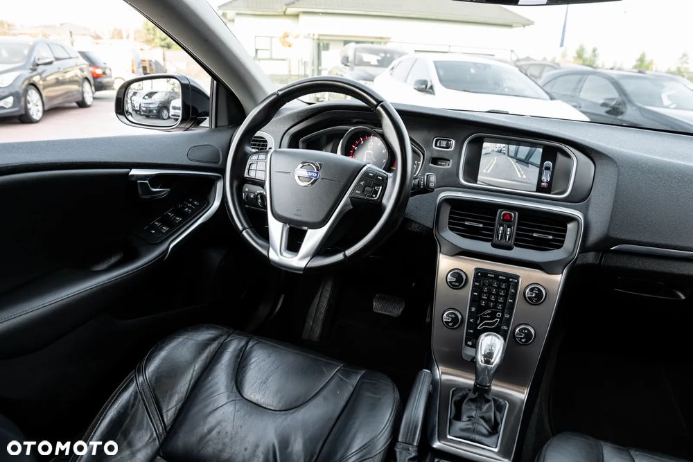 Volvo V40 Cross Country T5 AWD Geartronic Summum - 28