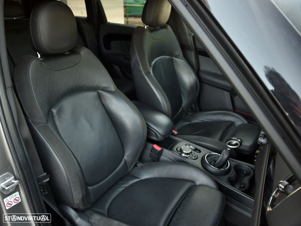 MINI Countryman Cooper SE ALL4 Auto - 6