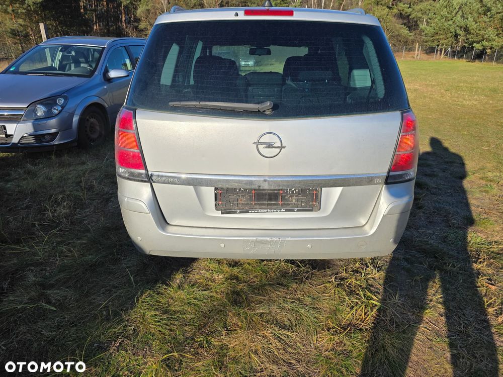 Opel Zafira 1.8 Easytronic Cosmo - 4