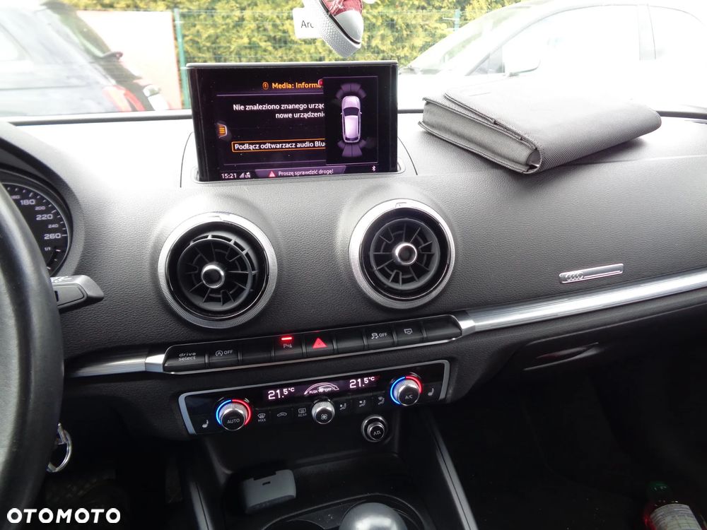 Audi A3 Sportback - 11