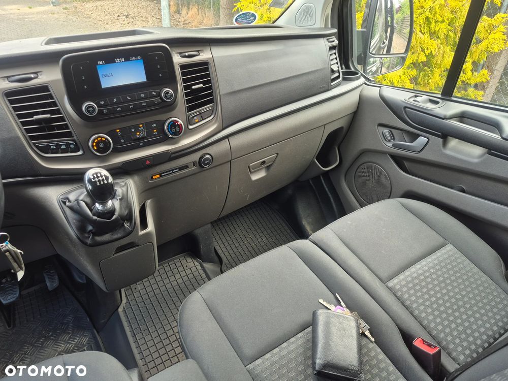 Ford Transit Custom 290 L2H1 Limited - 11