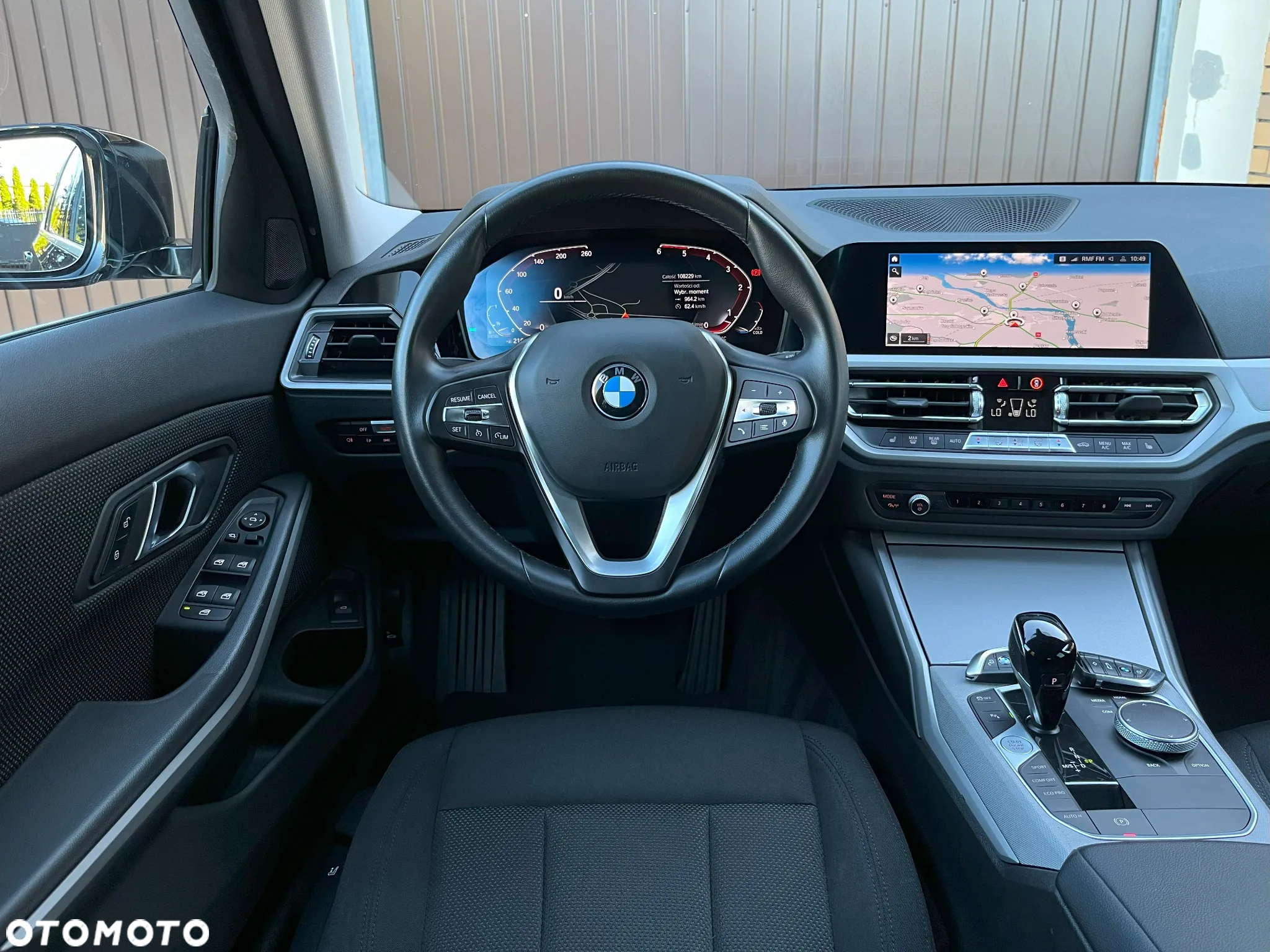 BMW Seria 3 320d xDrive - 15