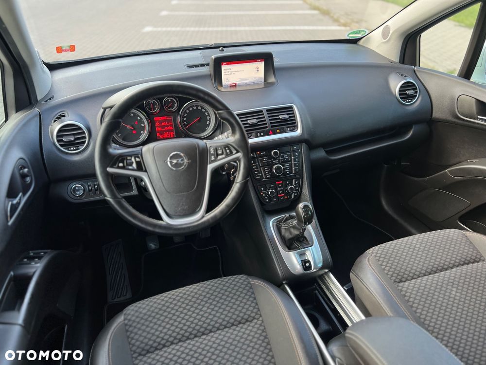 Opel Meriva - 26