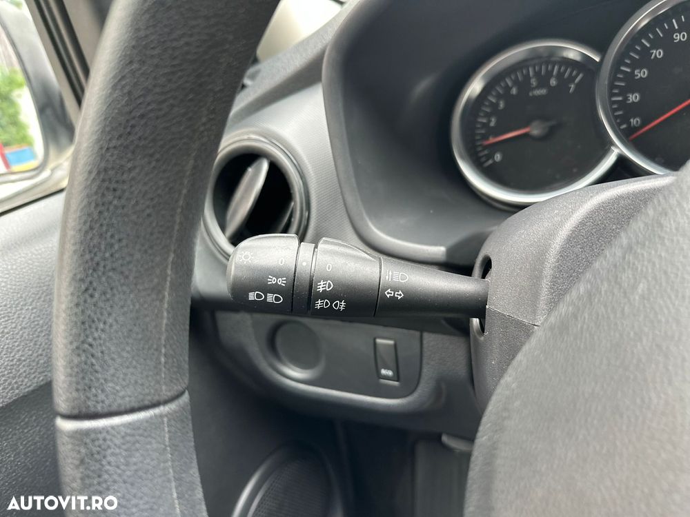 Dacia Logan 0.9 TCe Ambiance - 15