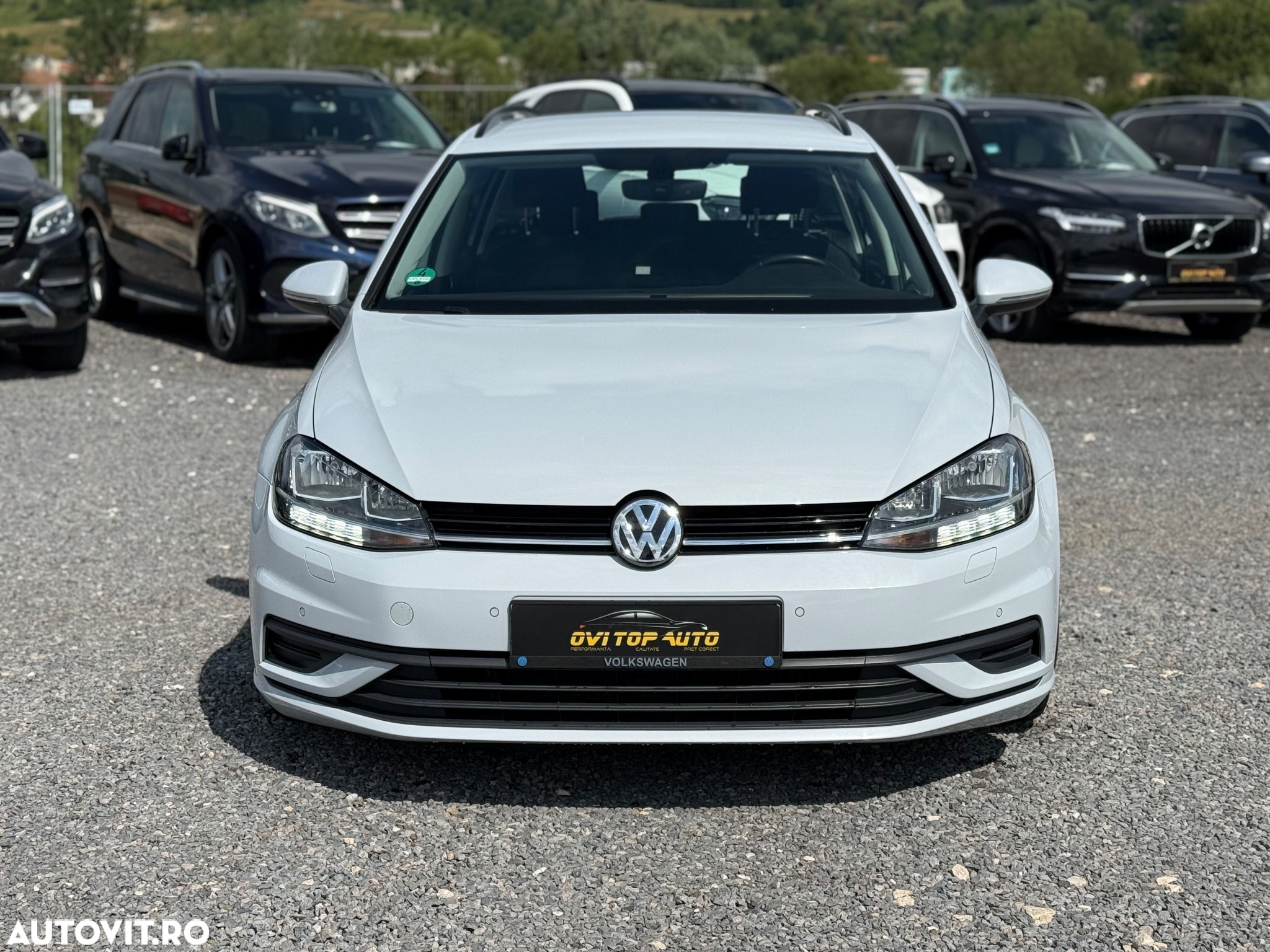 Volkswagen Golf 1.6 TDI (BlueMotion Technology) Trendline - 2