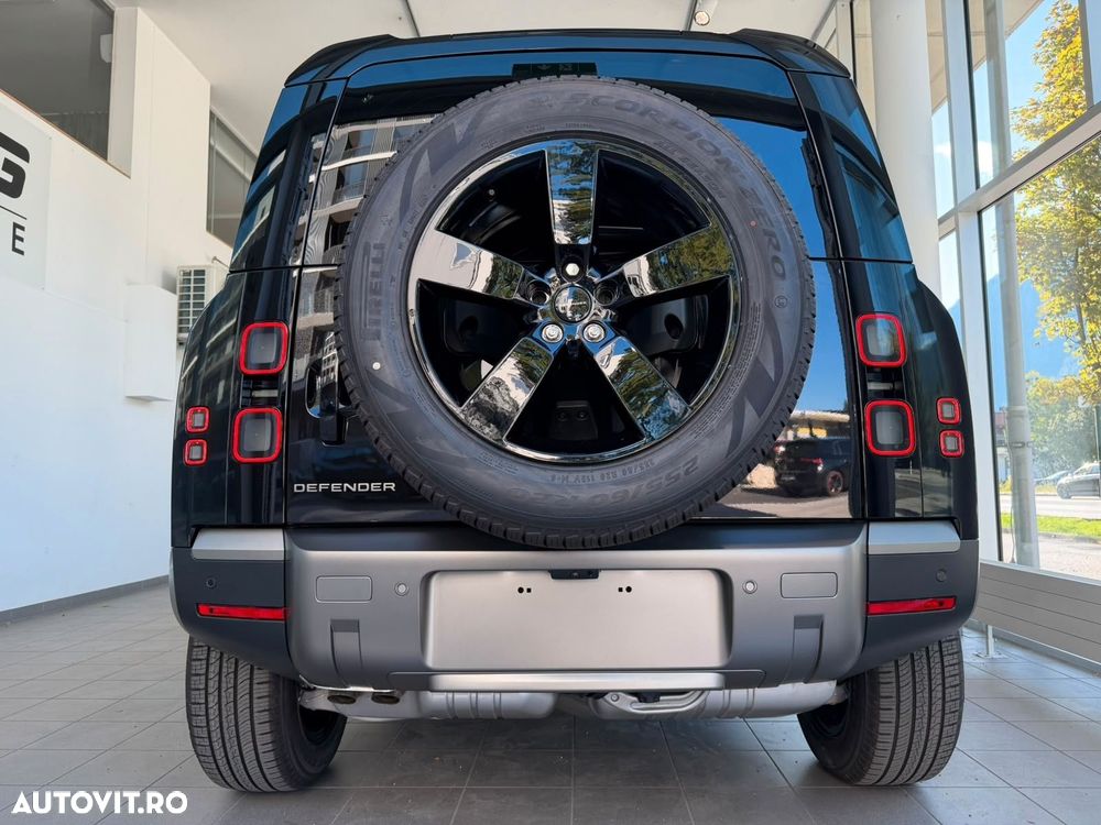 LAND ROVER Defender 2026 — imagine 9