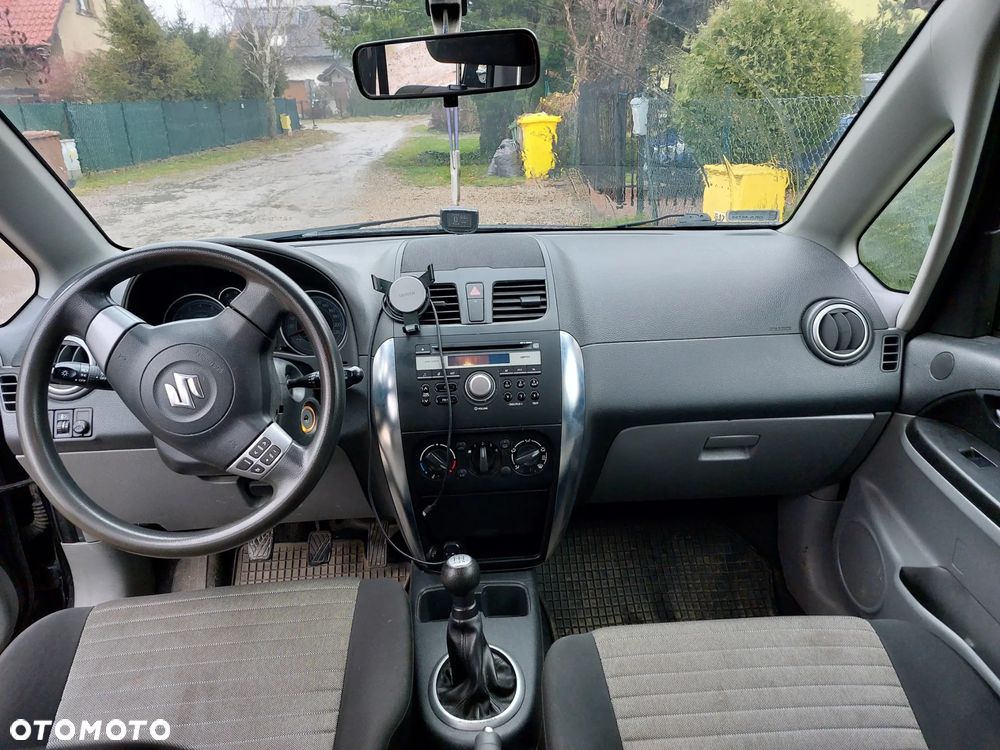 Suzuki SX4 1.6 Comfort - 5