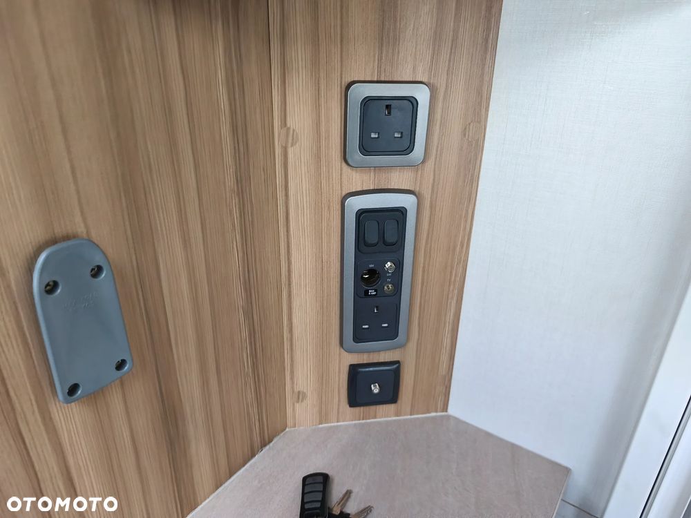 Lunar CLUBMAN SB - 27