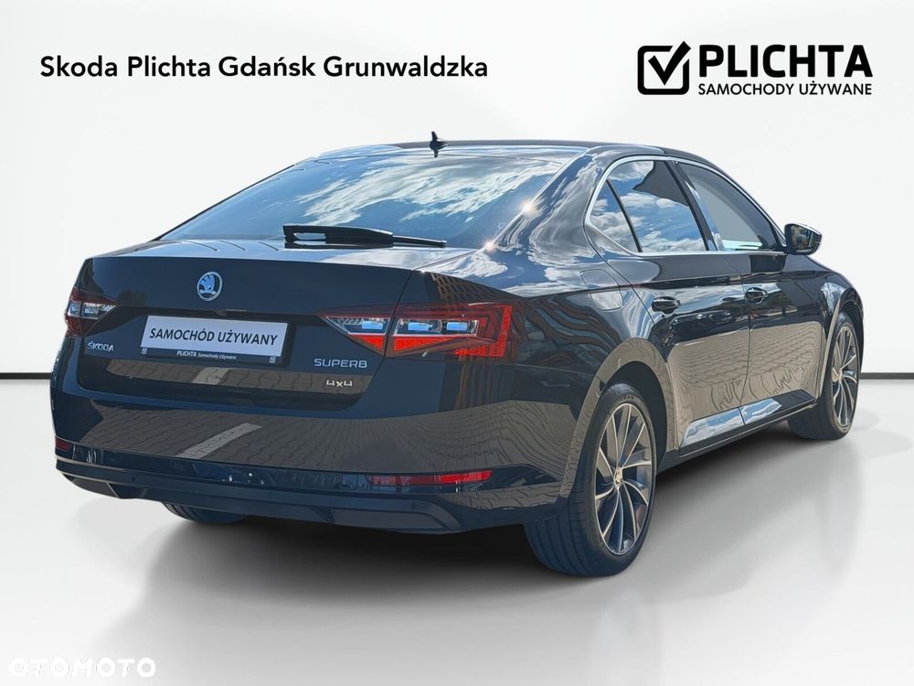 Skoda Superb 2.0 TDI 4x4 L&K DSG - 6