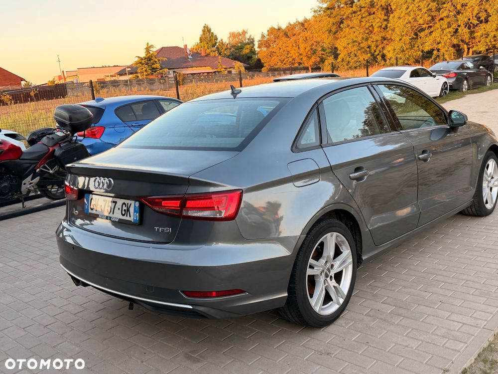 Audi A3 Limousine 30 TFSI design - 8
