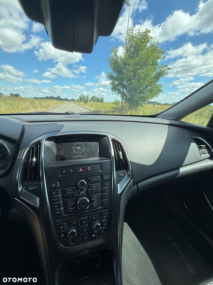 Opel Astra 2.0 CDTI Cosmo - 8