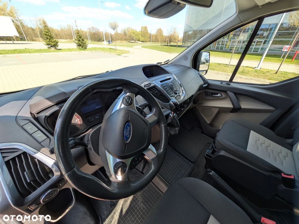Ford Tourneo Custom Tourneo 300 L1 Titanium - 6