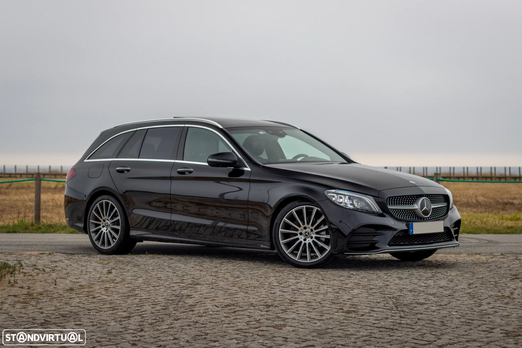 Mercedes-Benz C 220 d AMG Line - 3