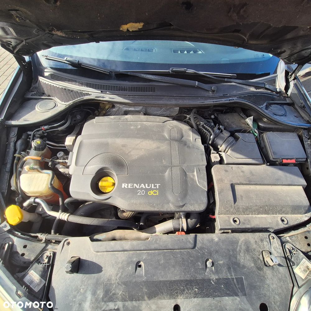 Renault Laguna 2.0 dCi Expression - 16