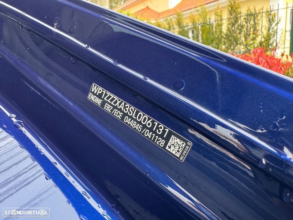 Porsche Macan Electric 4 - 12