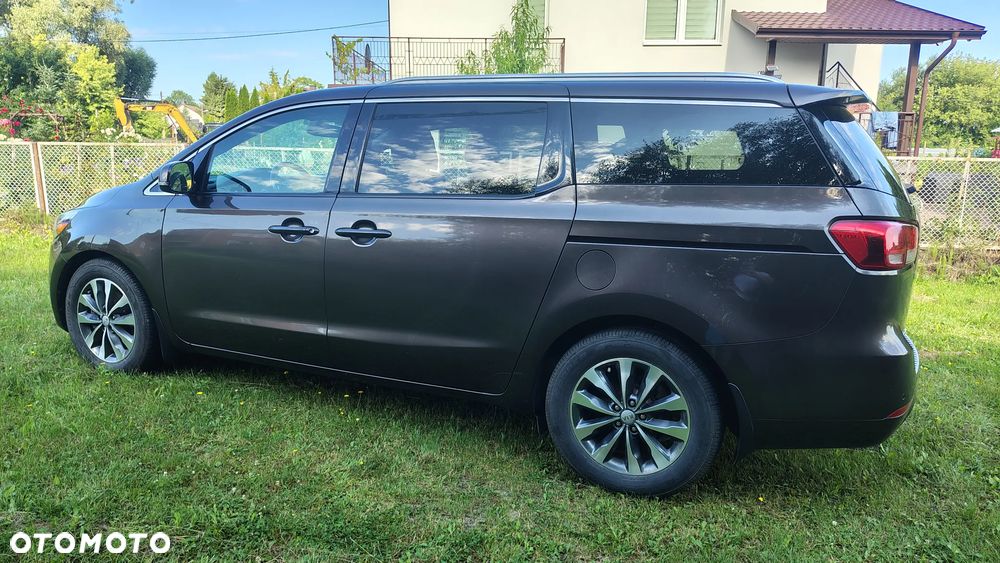 Kia Sedona 3.8 V6 LX - 20