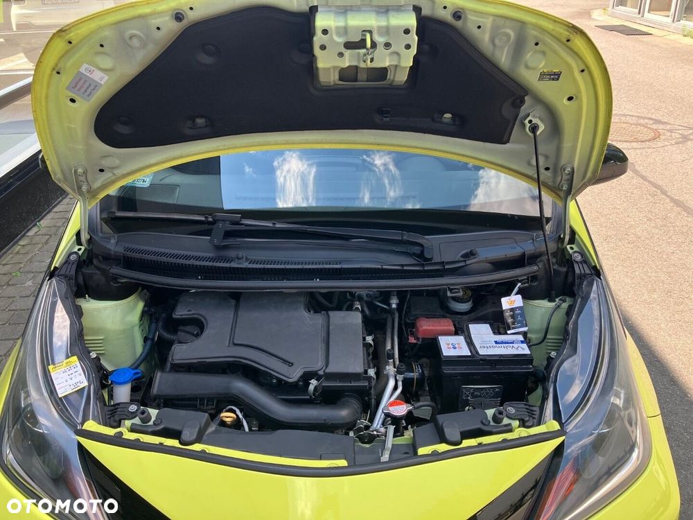 Toyota Aygo x-play touch - 26