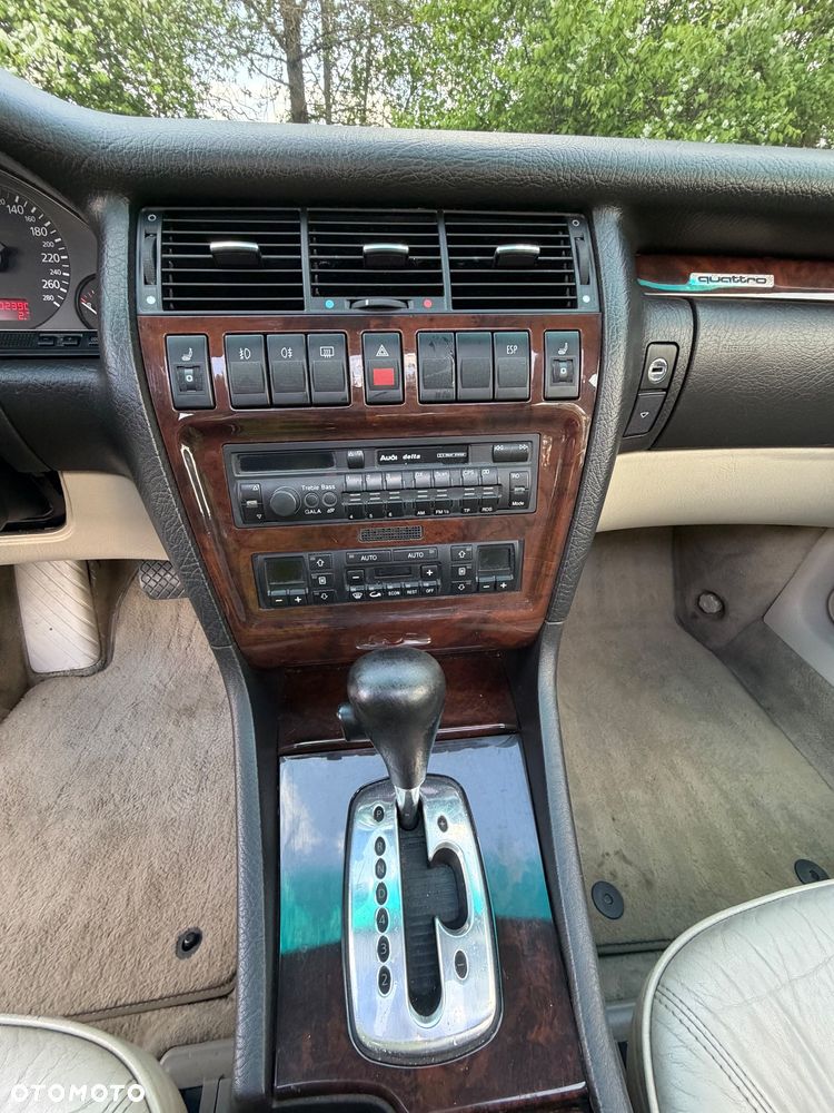 Audi A8 4.2 Quattro Tiptronic - 28