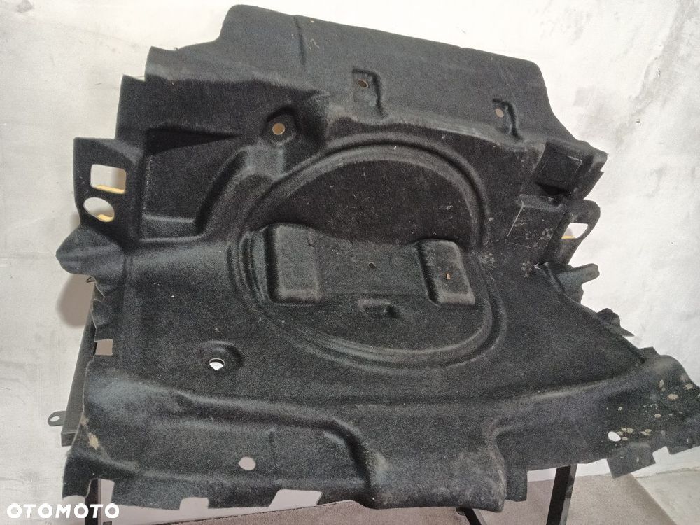 PODŁOGA WYGŁUSZANIE BAGAŻNIKA AUDI E-TRON 4KE864602 - 5