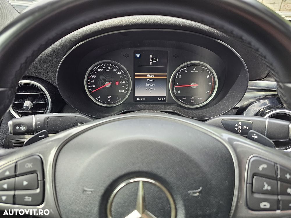 Mercedes-Benz C 180 7G-TRONIC - 11