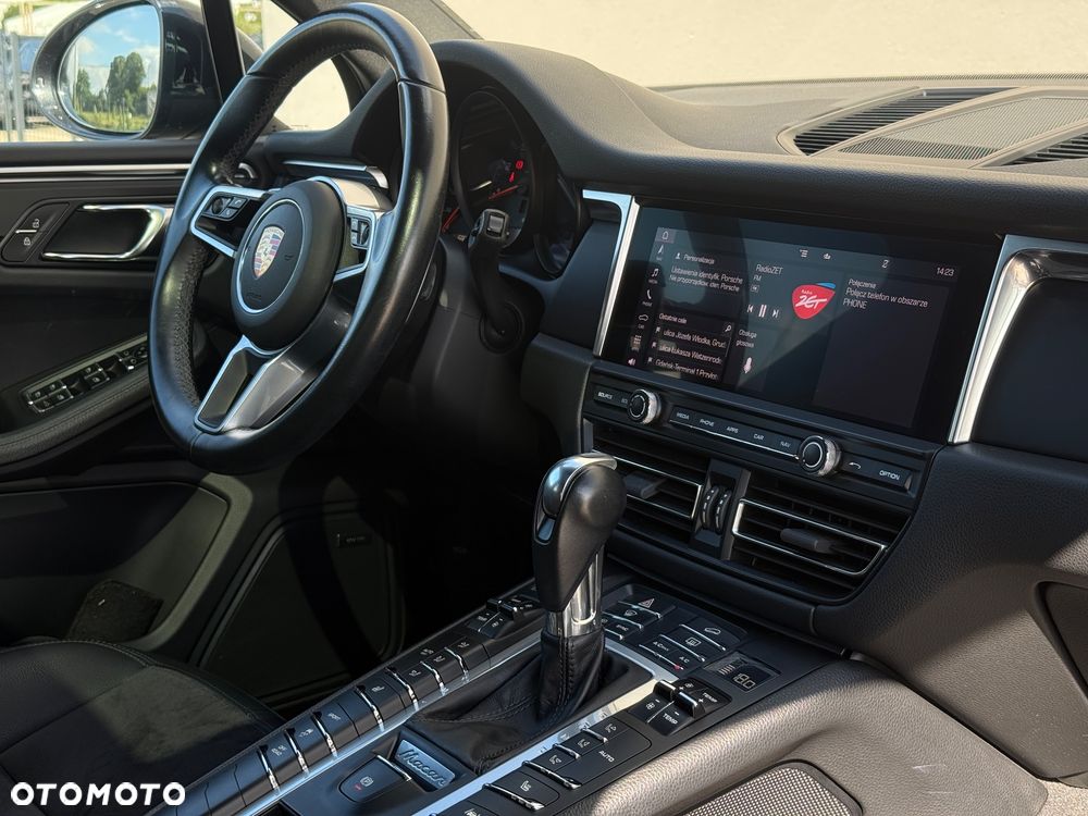 Porsche Macan - 33
