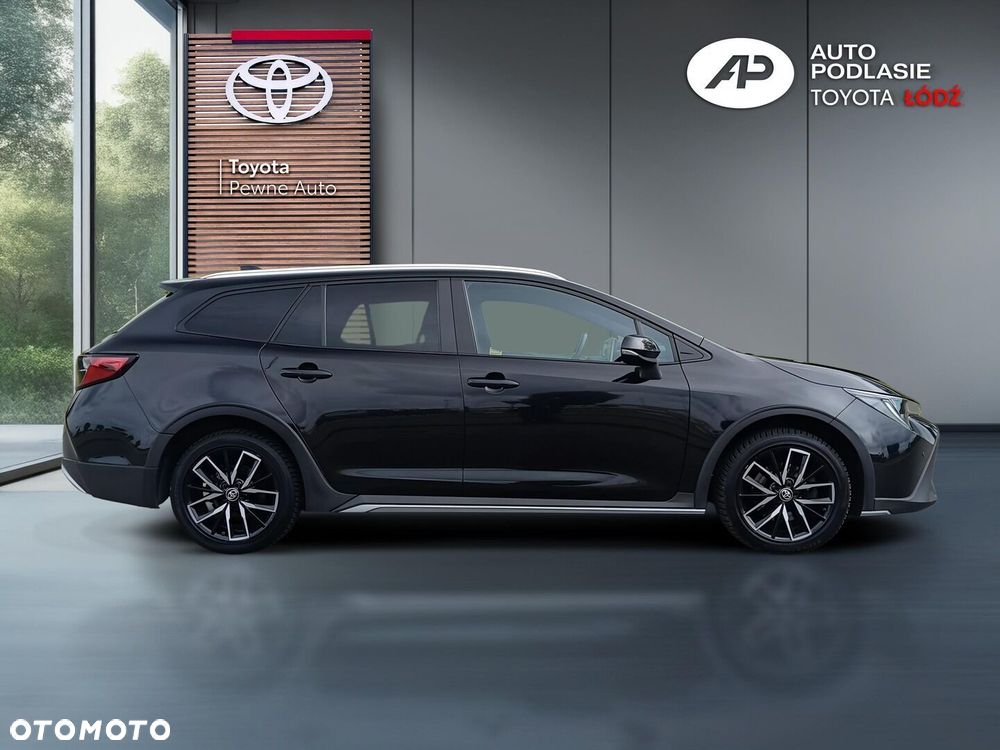 Toyota Corolla 2.0 Hybrid Trek - 11