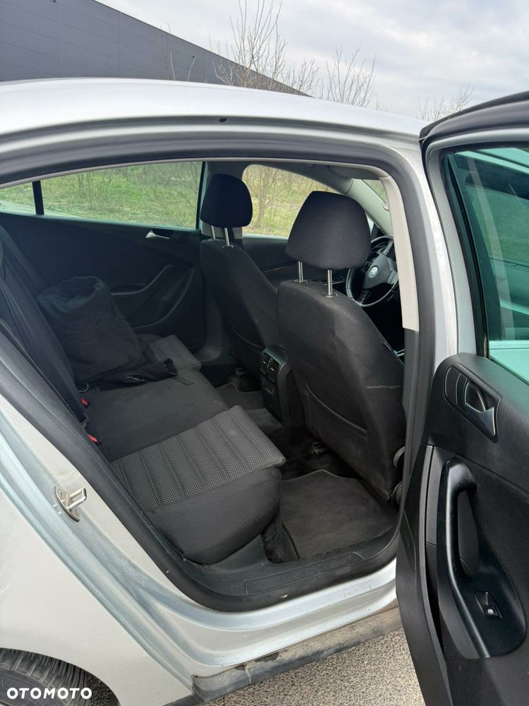 Volkswagen Passat 2.0 TDI DPF Comfortline - 7