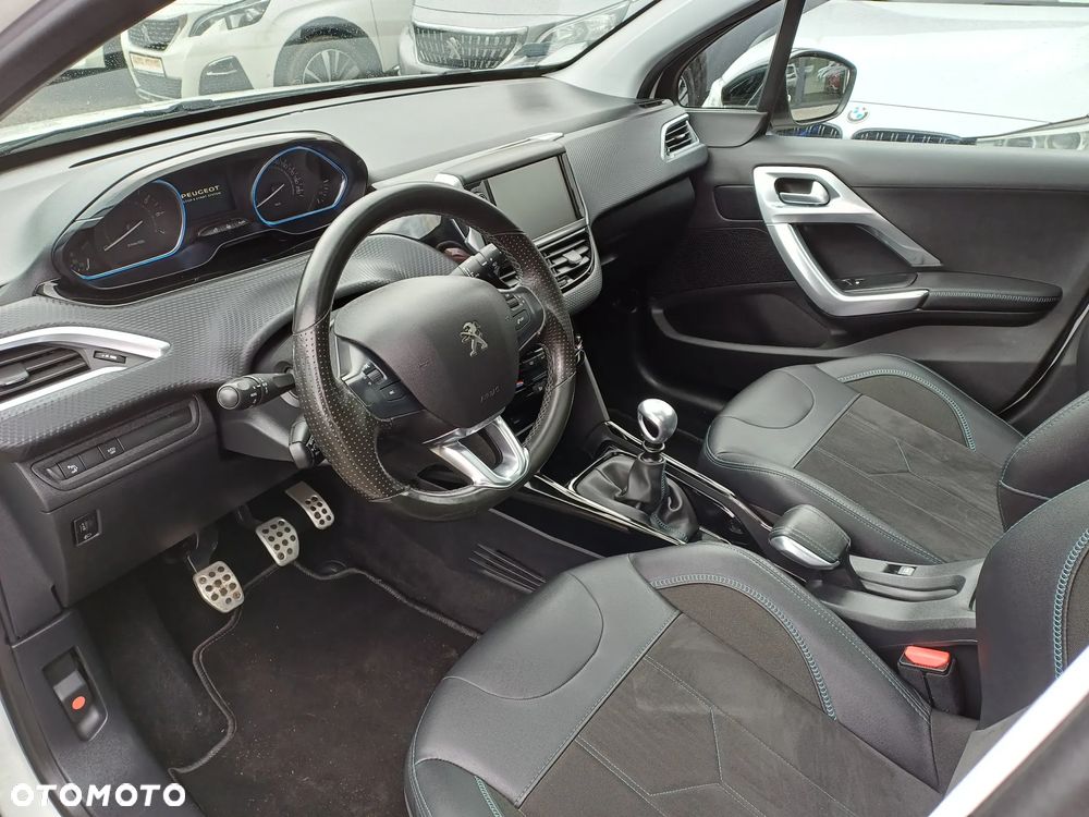 Peugeot 2008 PureTech 110 Stop&Start Crossway - 15