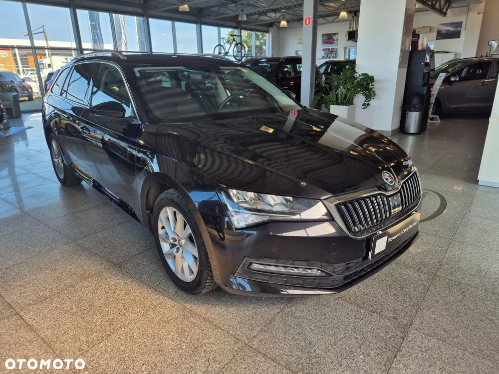 Skoda Superb 2.0 TDI SCR Ambition DSG - 7