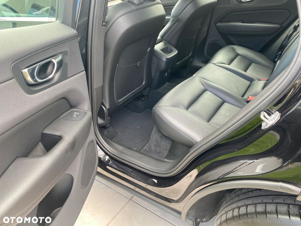 Volvo XC 60 T4 Inscription - 17