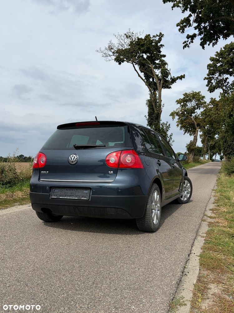 Volkswagen Golf 1.6 Tour Edition - 2